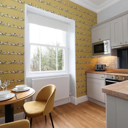 Cameron Fell At The Lairbeck